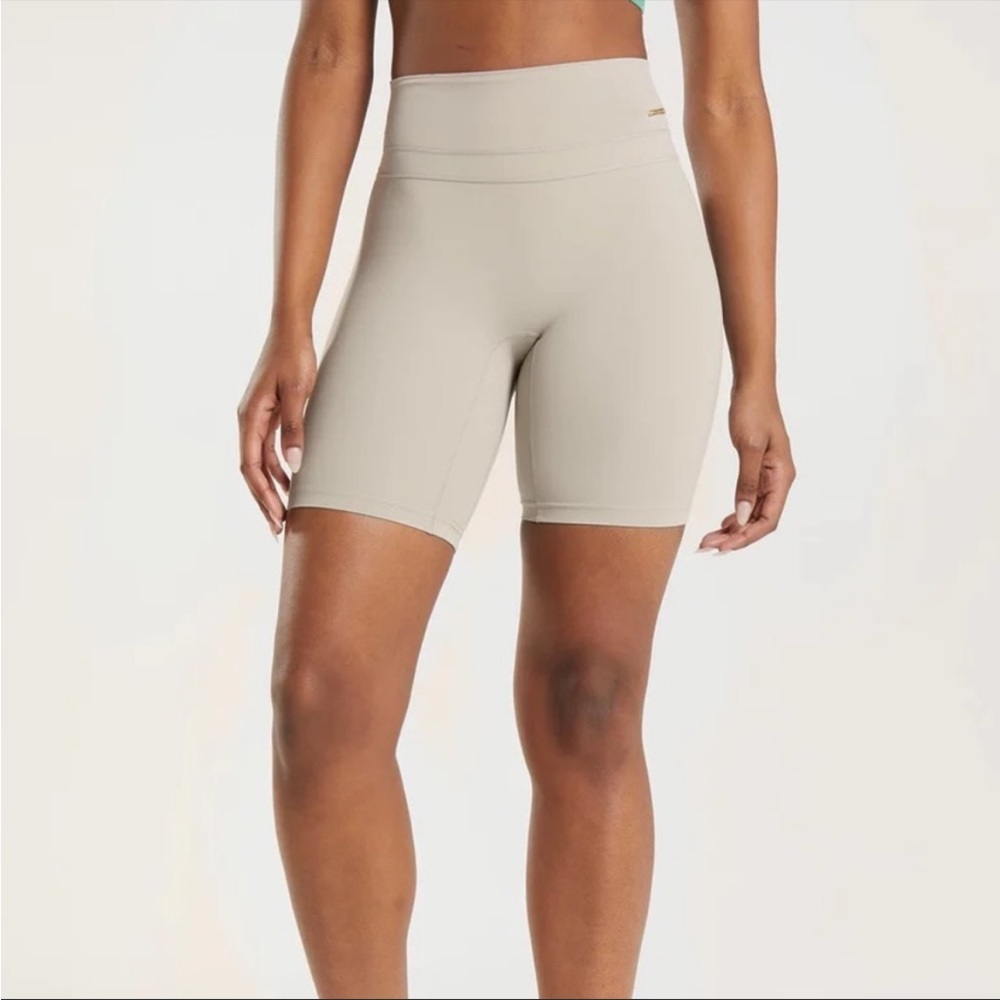 Gymshark Whitney Simmons Women's Cream Bike Shorts